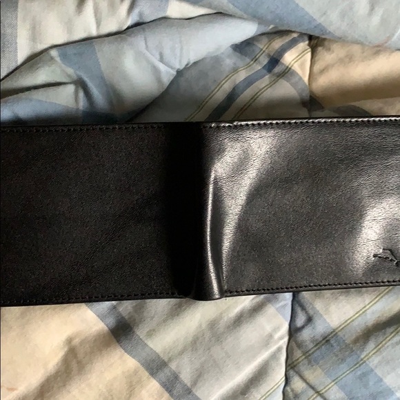 Tommy Bahama black leather wallet - Picture 4 of 5